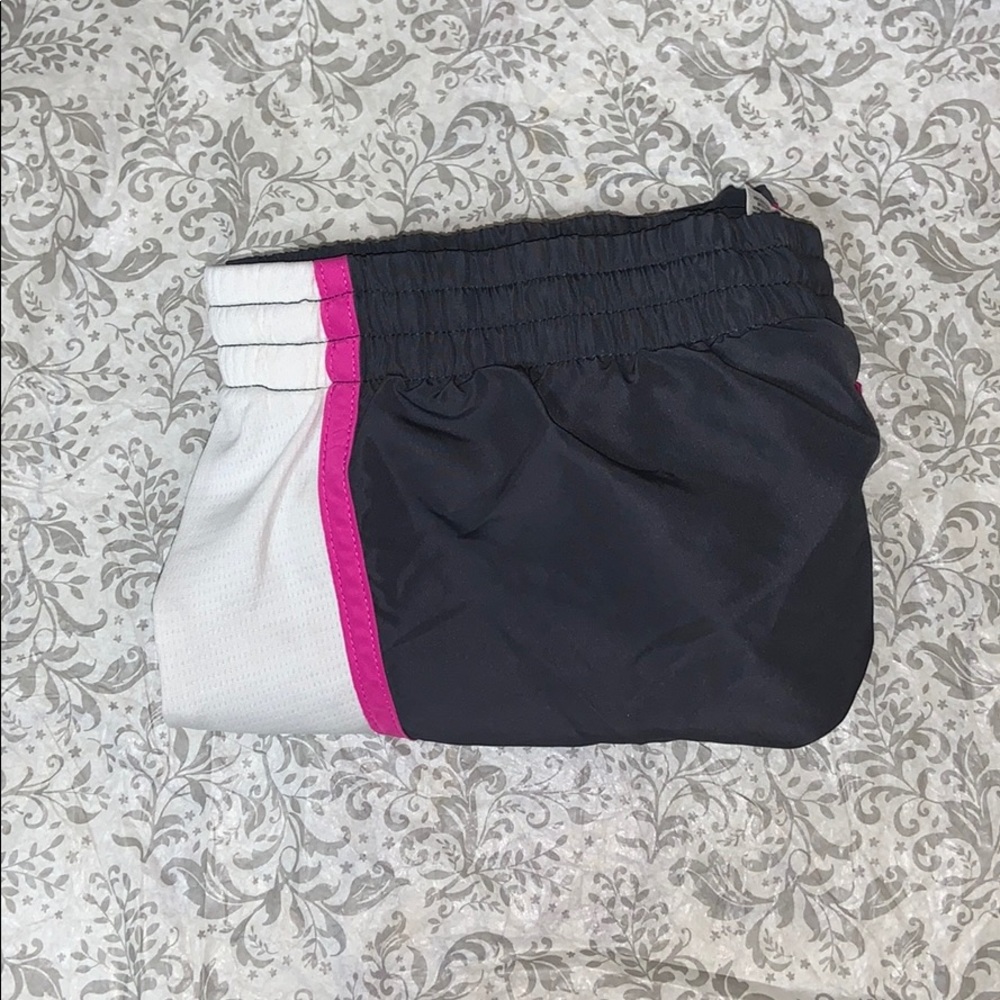 Short shorts
